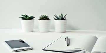 The Benefits of Journaling for Self-Reflection and Growth