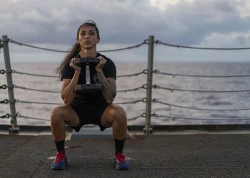 Setting Realistic Fitness Goals and Tracking Progress